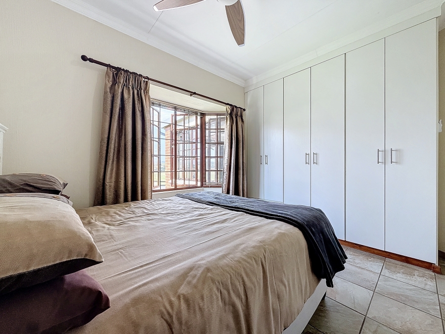 3 Bedroom Property for Sale in Waterlake Farm Lifestyle Estate Gauteng