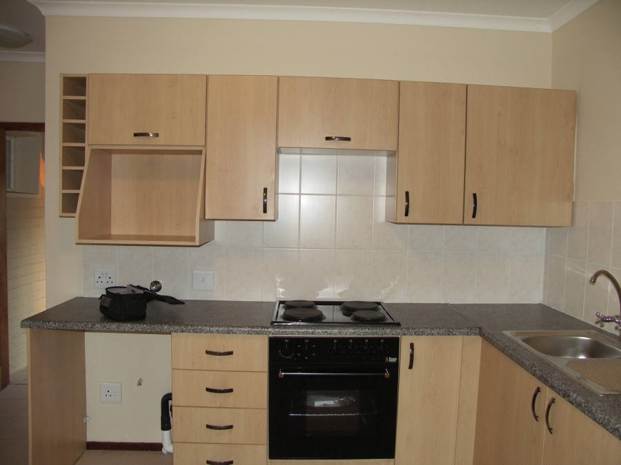 2 Bedroom Property for Sale in Moffat View Gauteng