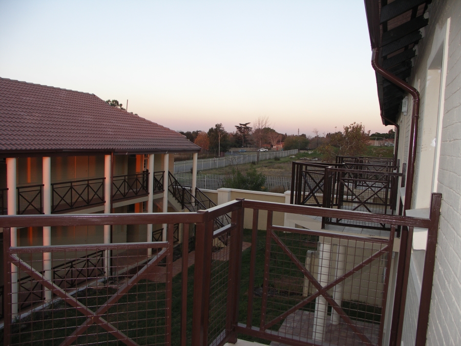 2 Bedroom Property for Sale in Moffat View Gauteng