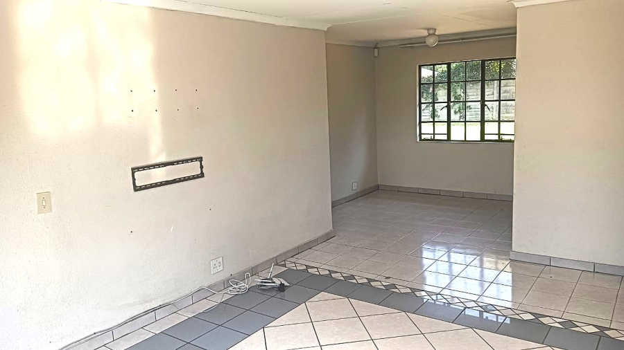 3 Bedroom Property for Sale in Terenure Gauteng