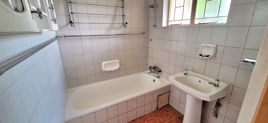 2 Bedroom Property for Sale in Villieria Gauteng