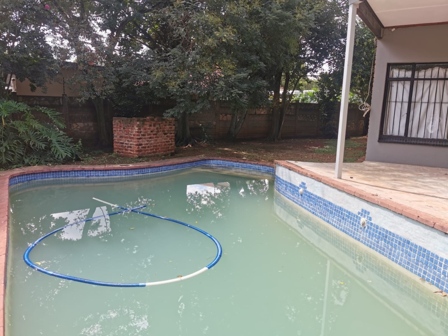 4 Bedroom Property for Sale in Doringkloof Gauteng