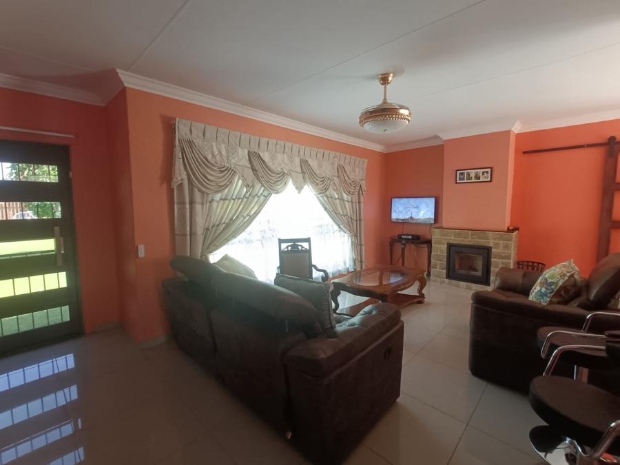 3 Bedroom Property for Sale in Golf Park Gauteng