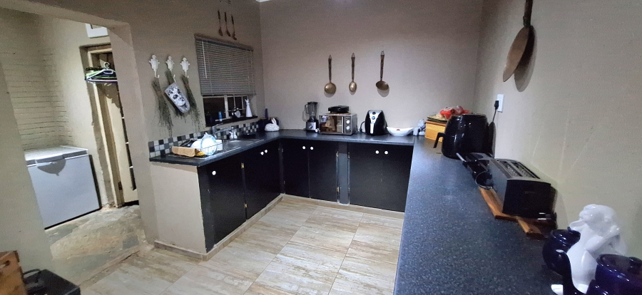 3 Bedroom Property for Sale in Les Marais Gauteng