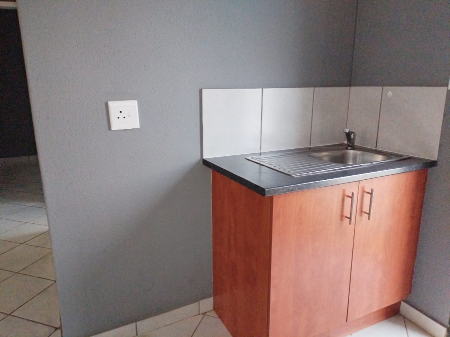 2 Bedroom Property for Sale in Evaton West Gauteng