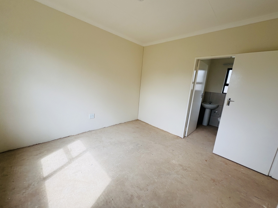 3 Bedroom Property for Sale in Klerksoord Gauteng