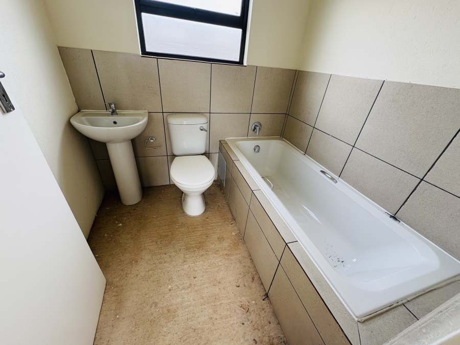 3 Bedroom Property for Sale in Klerksoord Gauteng