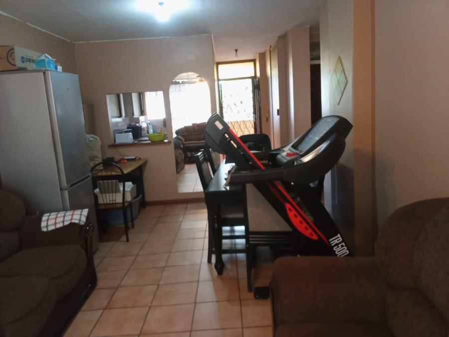 2 Bedroom Property for Sale in Sunnyside Gauteng