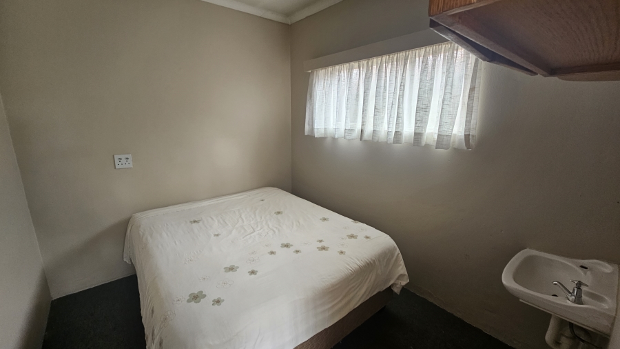 4 Bedroom Property for Sale in Eldoraigne Gauteng