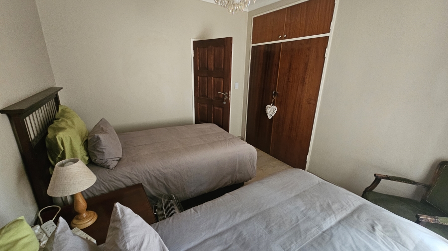 4 Bedroom Property for Sale in Eldoraigne Gauteng