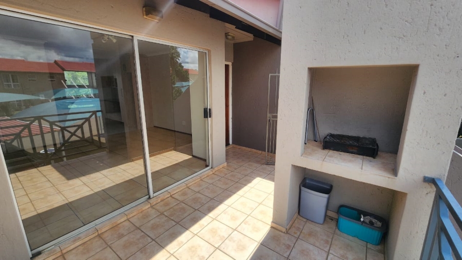 2 Bedroom Property for Sale in South Crest Gauteng