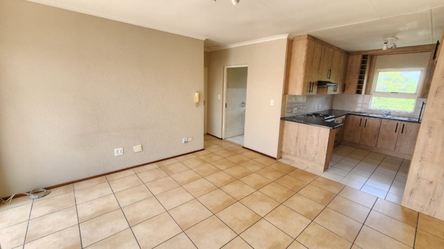 2 Bedroom Property for Sale in South Crest Gauteng