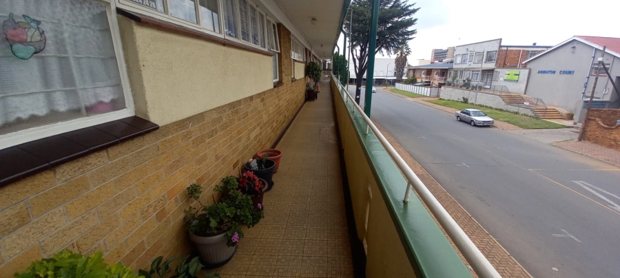 2 Bedroom Property for Sale in New Redruth Gauteng