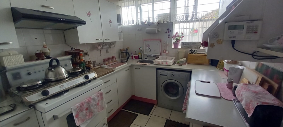 2 Bedroom Property for Sale in New Redruth Gauteng