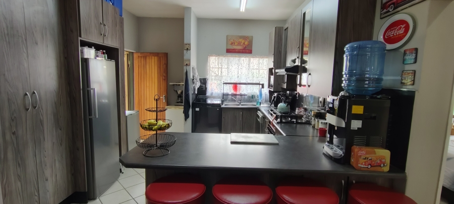 2 Bedroom Property for Sale in Verwoerdpark Gauteng