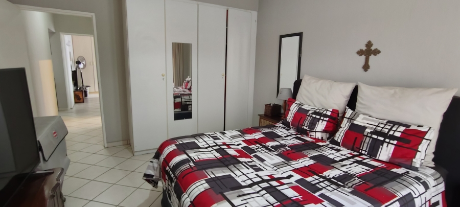 2 Bedroom Property for Sale in Verwoerdpark Gauteng