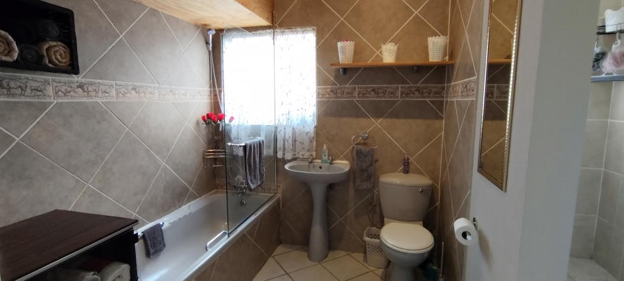 2 Bedroom Property for Sale in Verwoerdpark Gauteng