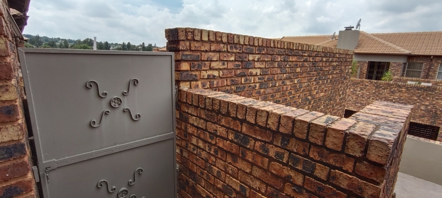 2 Bedroom Property for Sale in Florentia Gauteng