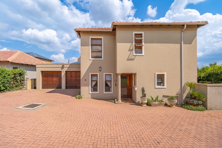 2 Bedroom Property for Sale in Jordaan Park Gauteng