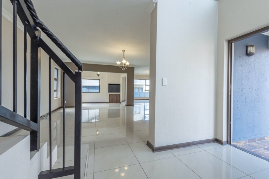 4 Bedroom Property for Sale in Homes Haven Gauteng