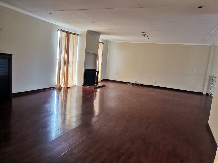 To Let 3 Bedroom Property for Rent in Kameeldrift West Gauteng