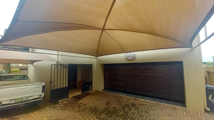 5 Bedroom Property for Sale in Chancliff Ridge Gauteng