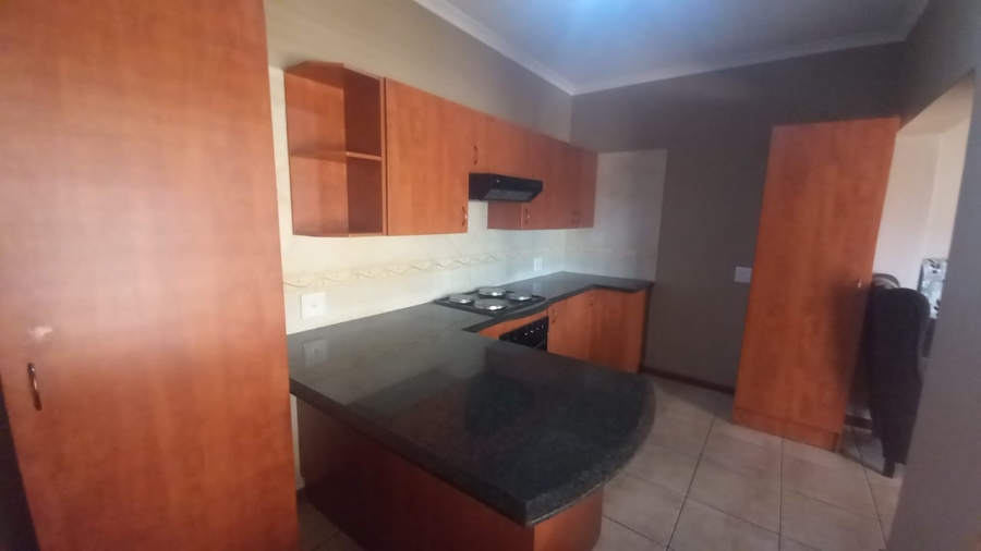 5 Bedroom Property for Sale in Chancliff Ridge Gauteng
