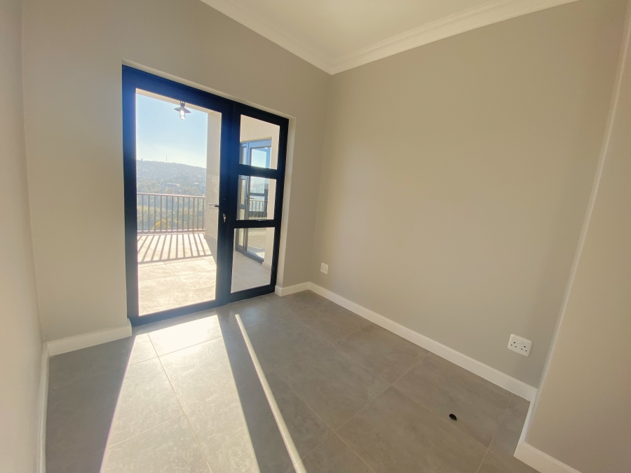 3 Bedroom Property for Sale in Roodekrans Gauteng
