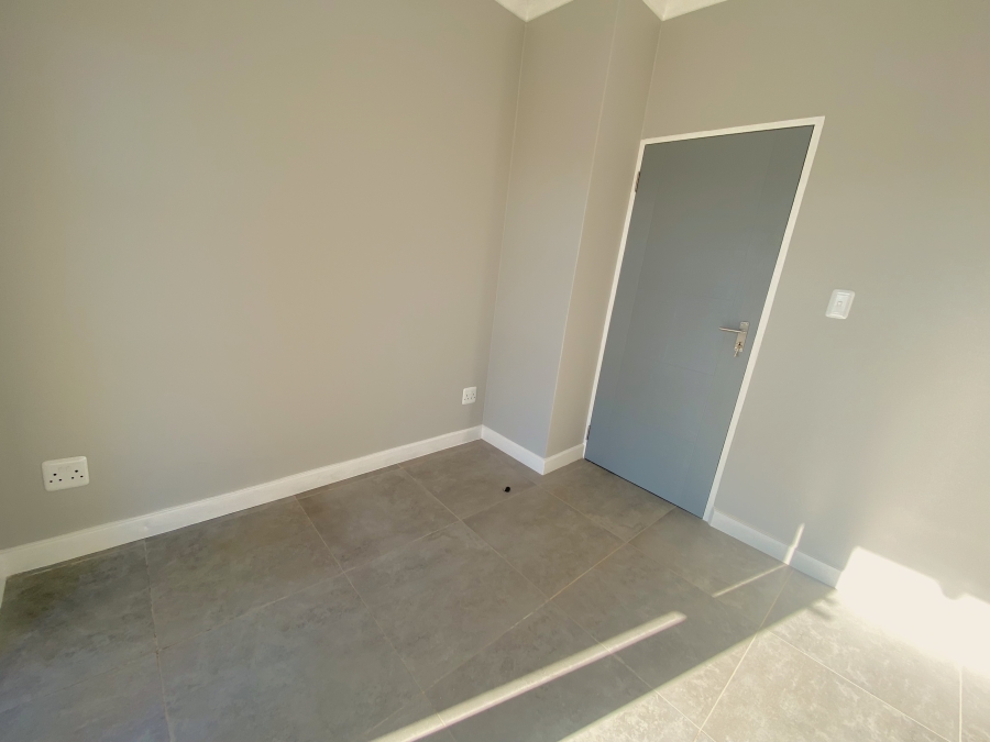 3 Bedroom Property for Sale in Roodekrans Gauteng