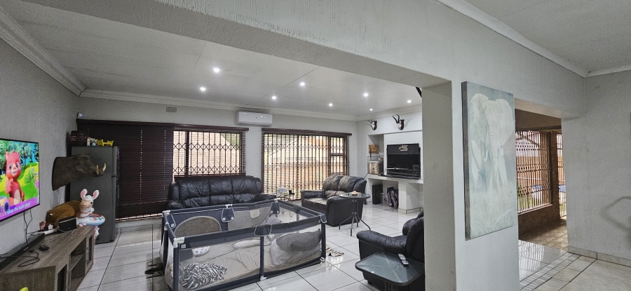 3 Bedroom Property for Sale in Three Rivers East Gauteng