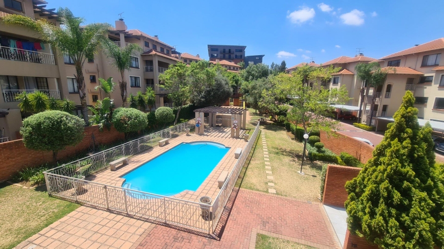 To Let 2 Bedroom Property for Rent in Sunninghill Gauteng