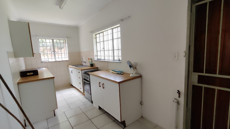 To Let 1 Bedroom Property for Rent in Knoppieslaagte Gauteng