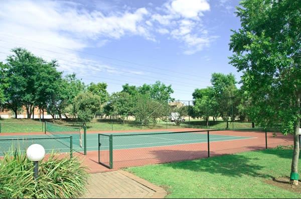 2 Bedroom Property for Sale in Highveld Gauteng