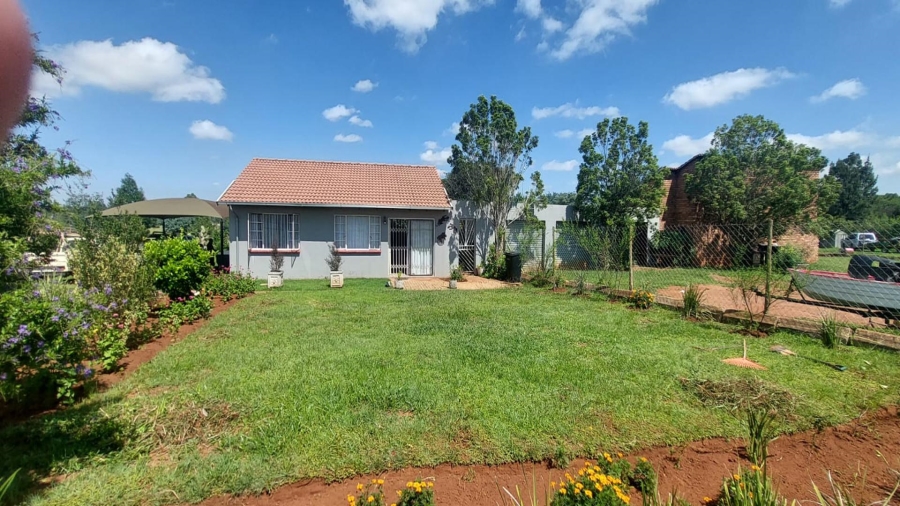 2 Bedroom Property for Sale in Vlakfontein Gauteng