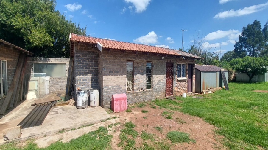 2 Bedroom Property for Sale in Vlakfontein Gauteng