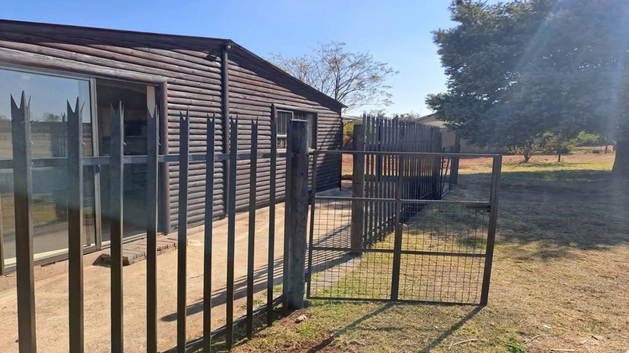 2 Bedroom Property for Sale in Vlakfontein Gauteng