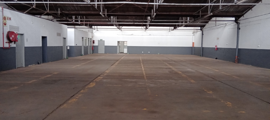 To Let commercial Property for Rent in Benrose Gauteng