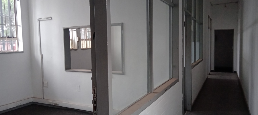 To Let commercial Property for Rent in Benrose Gauteng