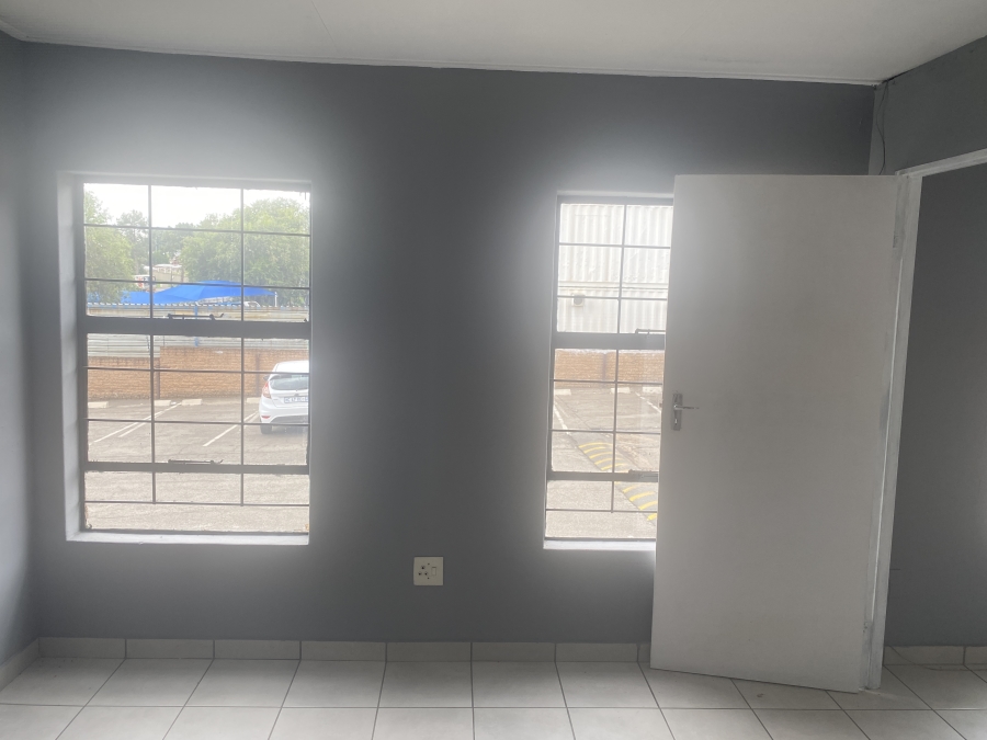 To Let commercial Property for Rent in Halfway House Gauteng