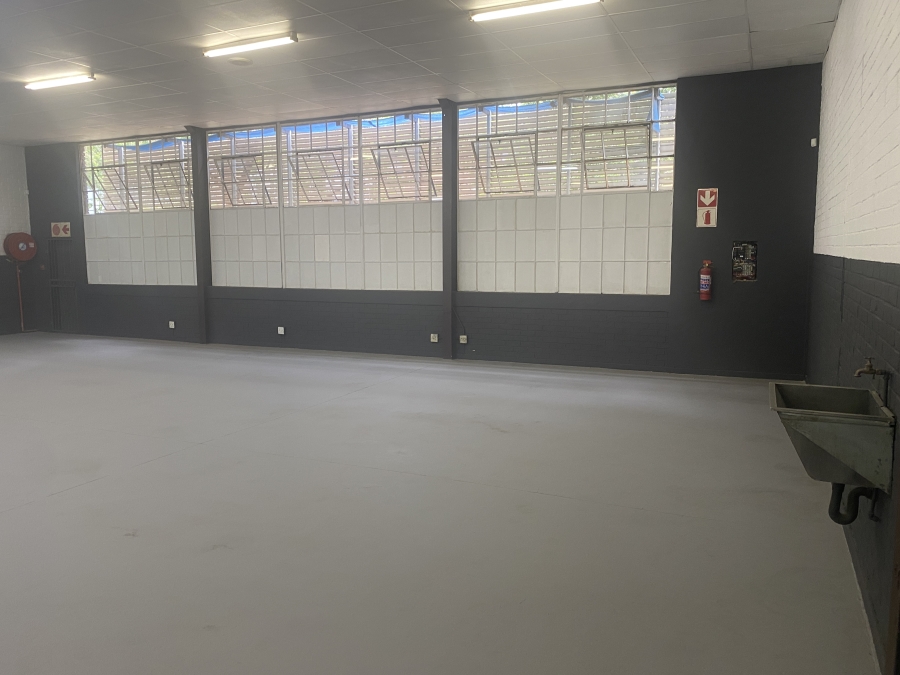 To Let commercial Property for Rent in Halfway House Gauteng