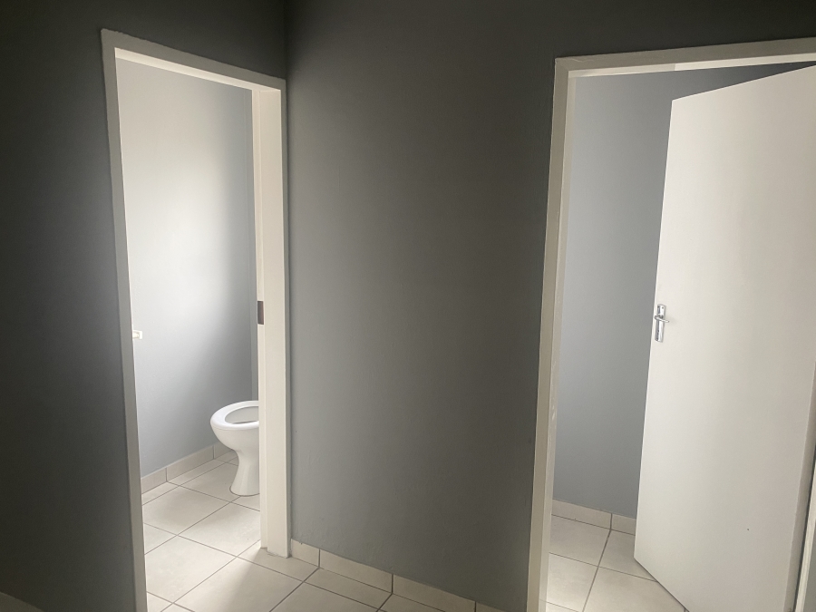 To Let commercial Property for Rent in Halfway House Gauteng