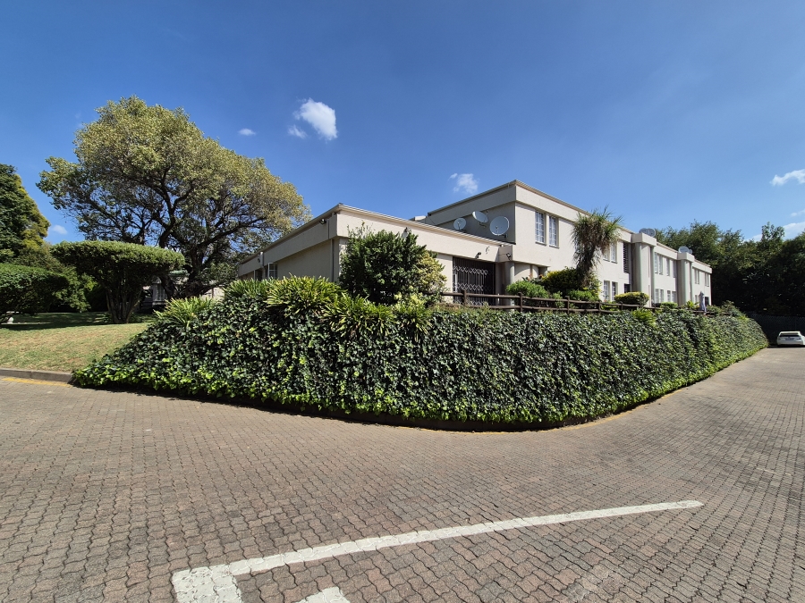 1 Bedroom Property for Sale in Bedfordview Gauteng