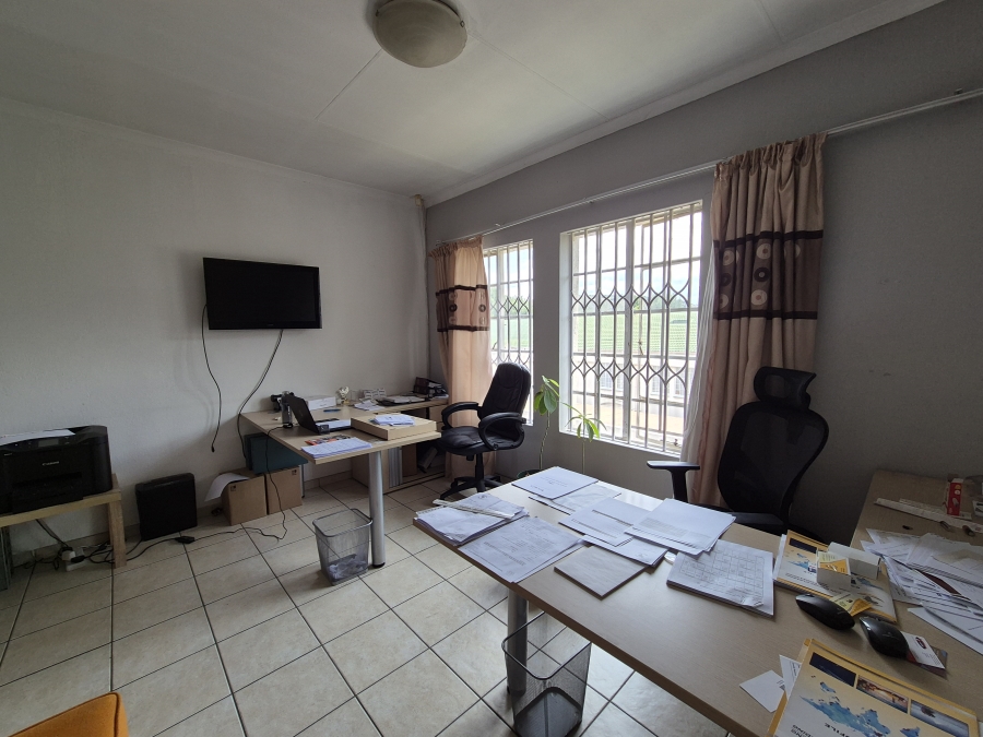 1 Bedroom Property for Sale in Bedfordview Gauteng