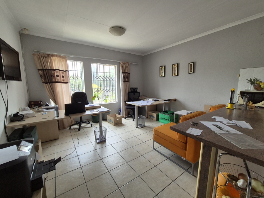 1 Bedroom Property for Sale in Bedfordview Gauteng