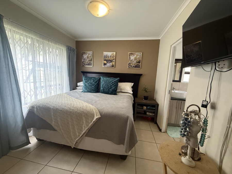 3 Bedroom Property for Sale in Ruimsig Gauteng