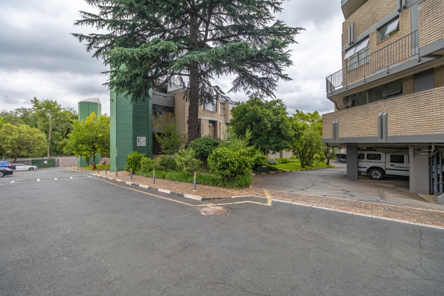 2 Bedroom Property for Sale in The Gardens Gauteng