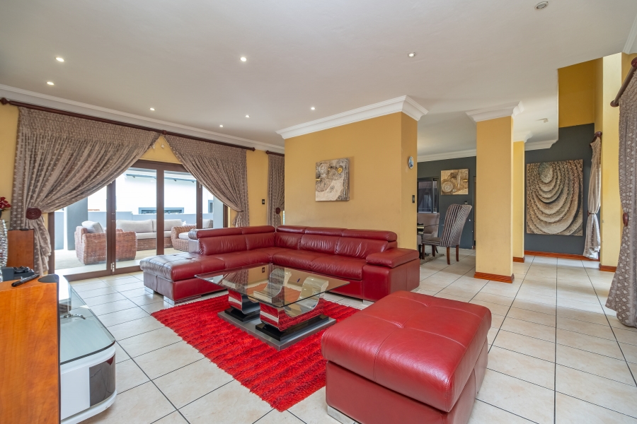 4 Bedroom Property for Sale in Olivedale Gauteng