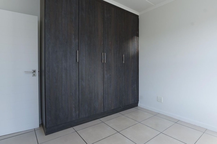 2 Bedroom Property for Sale in Olivedale Gauteng