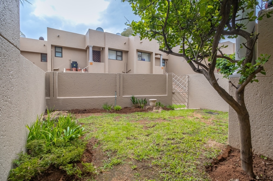 1 Bedroom Property for Sale in President Ridge Gauteng