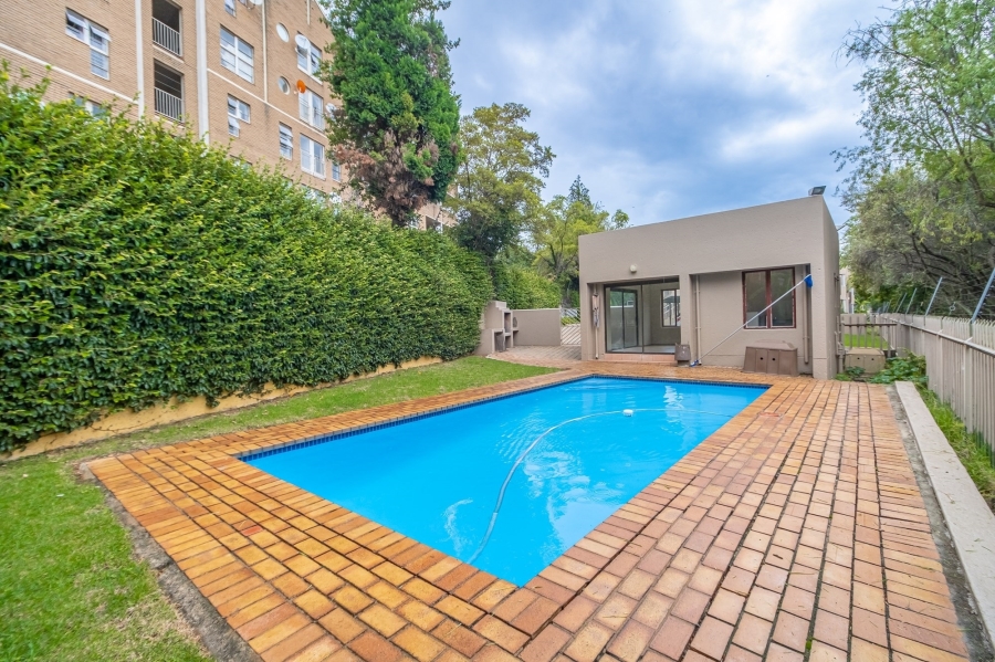 1 Bedroom Property for Sale in President Ridge Gauteng